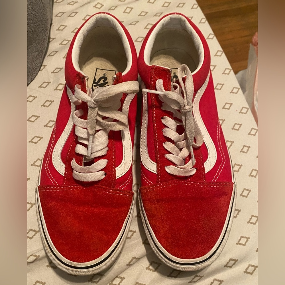 Worn twice and kinda dirty